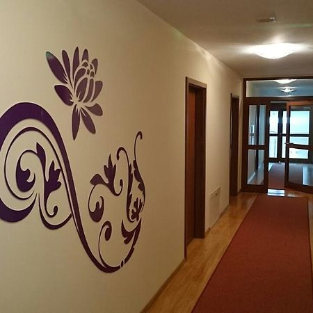 Hotel Restauracja Ksiezycowa Siedlce Dış mekan fotoğraf